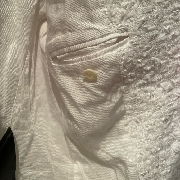 😍Authentic SOLD OUT Balmain subtle white tweed blazer gold buttons size 44 Euro - Picture 14 of 16